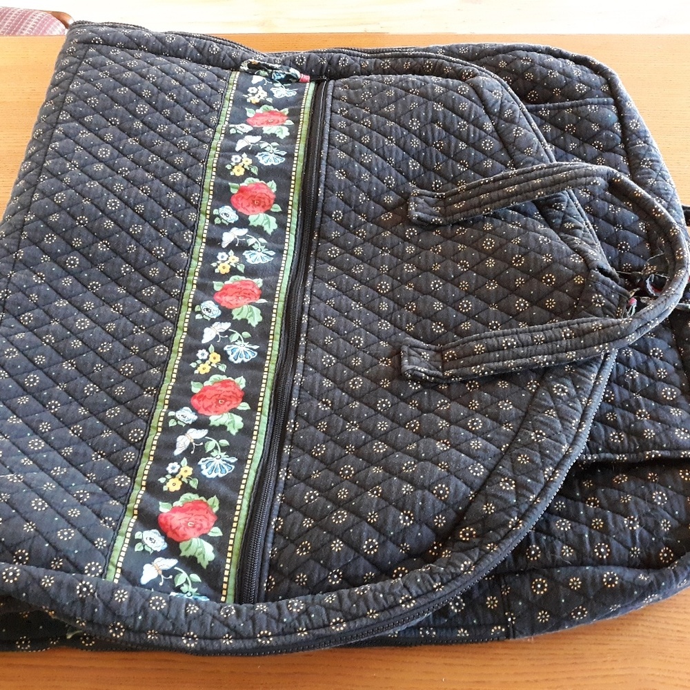 Garment bag - Picture 2 of 7
